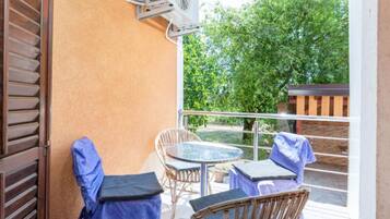 Double Room (Double Room With Terrace (A6)) | Balcony