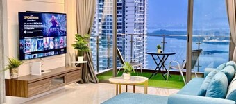 Full Sea View Country Garden Danga Bay 11-13pax