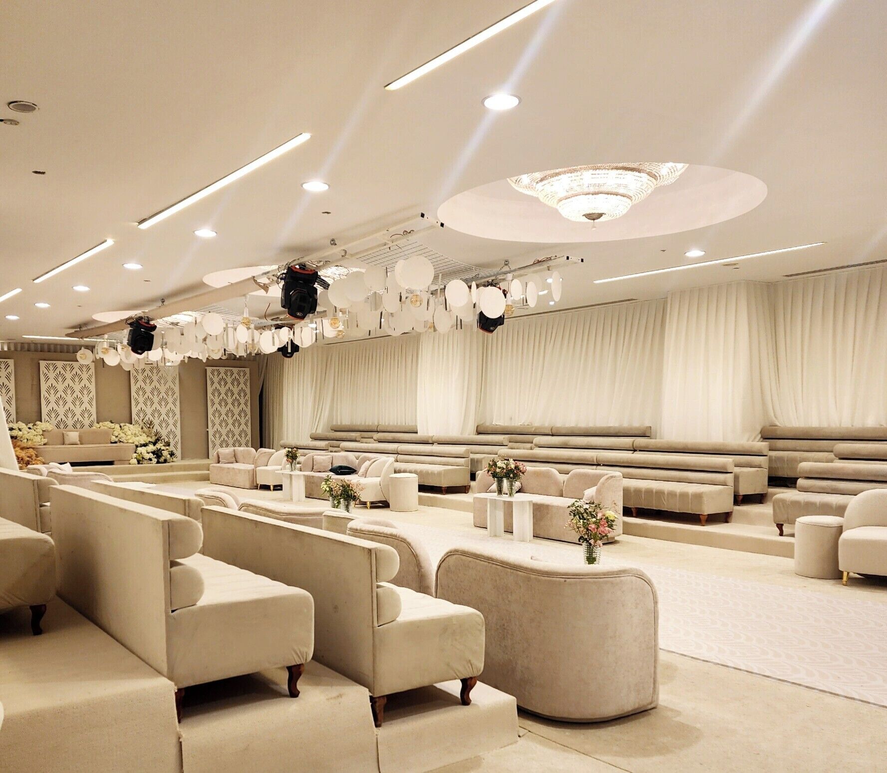 Banquet hall