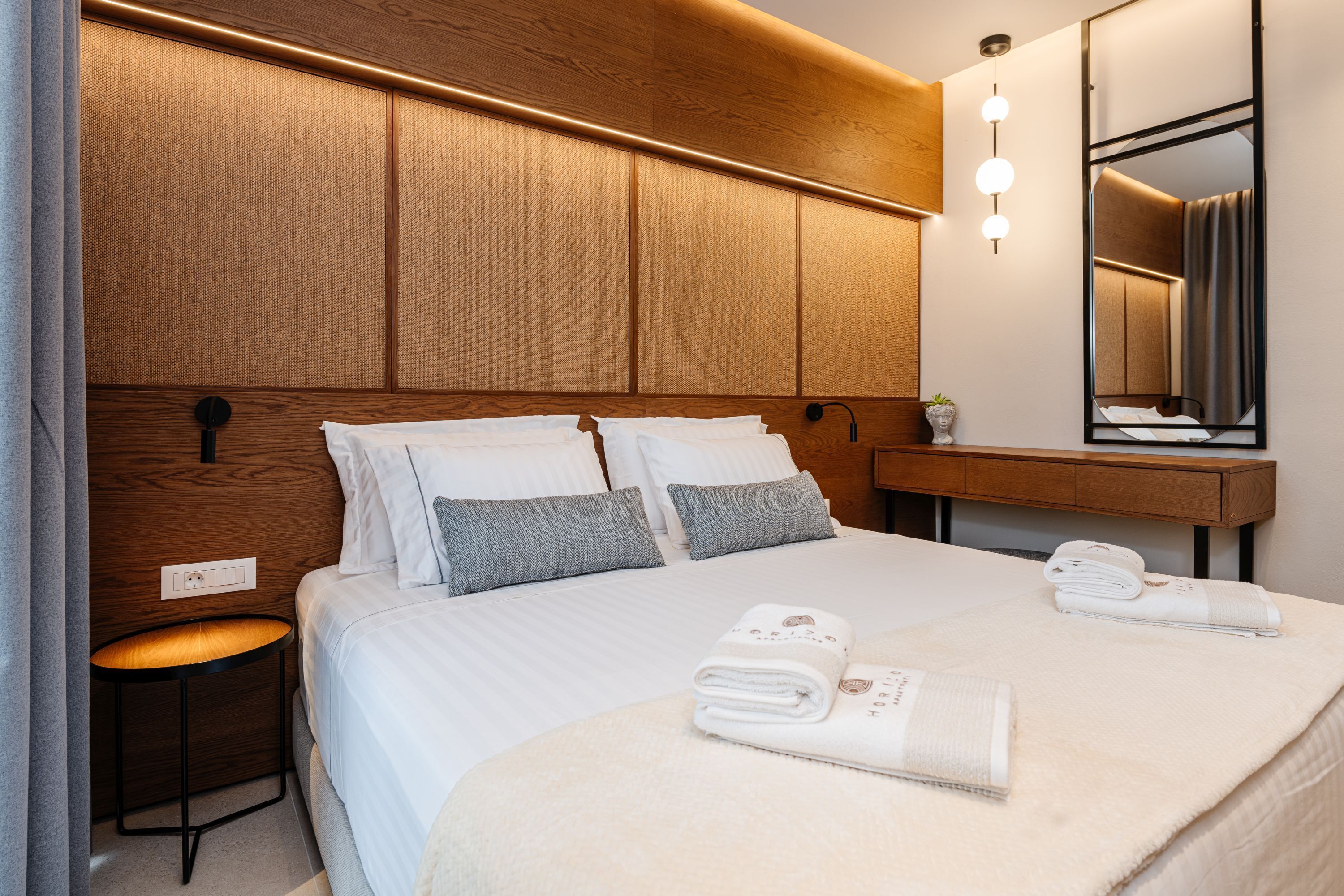 Rom – basic | Safe på rommet, strykejern/-brett og wi-fi (inkludert)