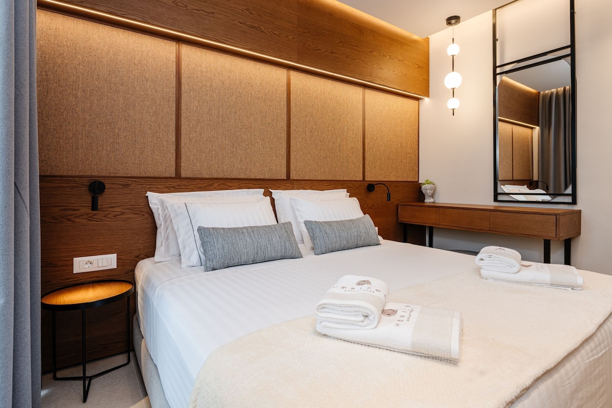 Kamar Basic | Brankas, setrika/meja setrika, dan Wi-Fi gratis