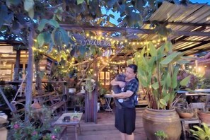 Restaurant - Baan Golite Ko Kret (Pak Kret)