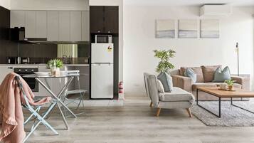 Apartment (1 Bedroom) | Interior