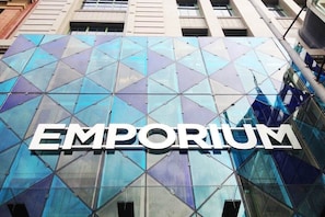 Apartment (2 Bedrooms) | Interior - Stylish & Modern 2BR Apt Near Victoria Market (Melbourne)