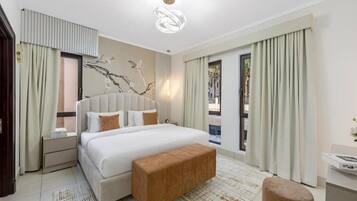 Caja fuerte, tabla de planchar con plancha, wifi gratis