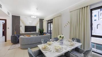 Perincian bahagian dalam