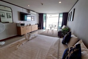 Unclassified image, 5 of 41, button - Your Sea Beach condotel (Pattaya)