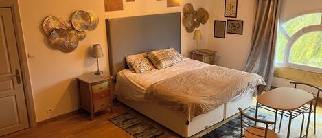 Superior Double Room, Garden View