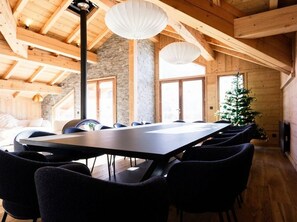 Dining - Chalet Isatis newly constructed luxury chalet, proximity to pistes Montgenevre (Montgenèvre)