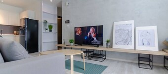 A Comfy & Bright 2BR Suasana Suite 6, Free Parking