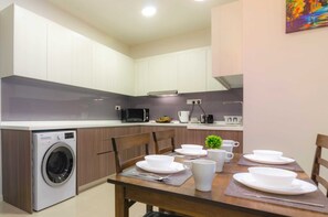 Apartment (1 Bedroom) | Interior