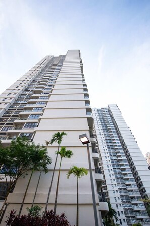 Apartment (3 Bedrooms) | Interior - Comfy 3BR Apt in Danga Bay, Free Parking, Sea View (Johor Bahru)