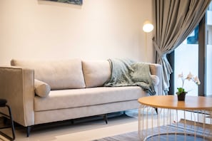 Interior - 2BR R&F Phase2, CIQ R&F Mall, Free Parking (Johor Bahru)