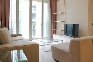 Interior - Central 2BR Apt 5 Mins Klcc Twin Towers, Bathtub (Kuala Lumpur)
