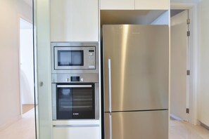 Apartment (2 Bedrooms) | Interior - A Stylish 2BR Home, 5min Walk to Klcc (Kuala Lumpur)