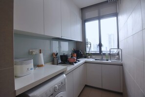 Interior - A Stylish 2BR Home, 5min Walk to Klcc (Kuala Lumpur)