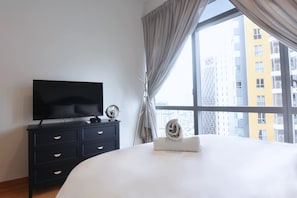 Interior - A Stylish 2BR Home, 5min Walk to Klcc (Kuala Lumpur)
