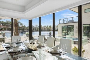 Dining - New Modern Mansion on Water w/ Dock/Billiards (Hollywood)