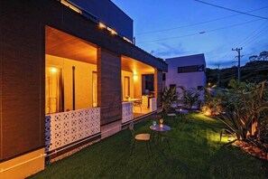 Villa, 4 habitaciones | Terraza o patio