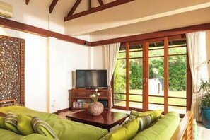 Smart TV, DVD player, books, music library