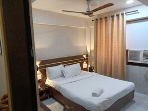 9 dormitorios, tabla de planchar con plancha, wifi