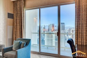 TV, offices - MGM Signature-38-615 Strip View Balcony Studio (Las Vegas)