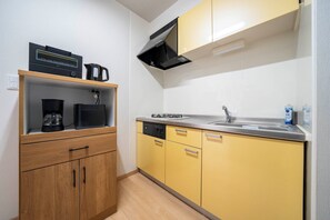 Fridge, microwave, stovetop