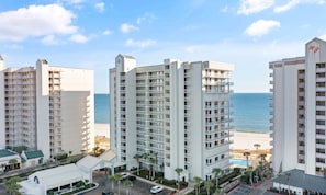 Front of property - Pelican Pointe by Hosteeva (Orange Beach)