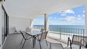 Signature Condo, 3 Bedrooms, Pool View, Beachfront | Balcony