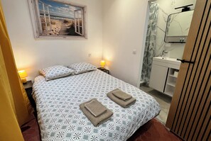 1 間睡房、熨斗/熨衫板、免費 Wi-Fi、床單