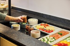 Tägliches inbegriffenes Frühstücksbuffet