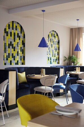 Petit déjeuner buffet compris tous les jours