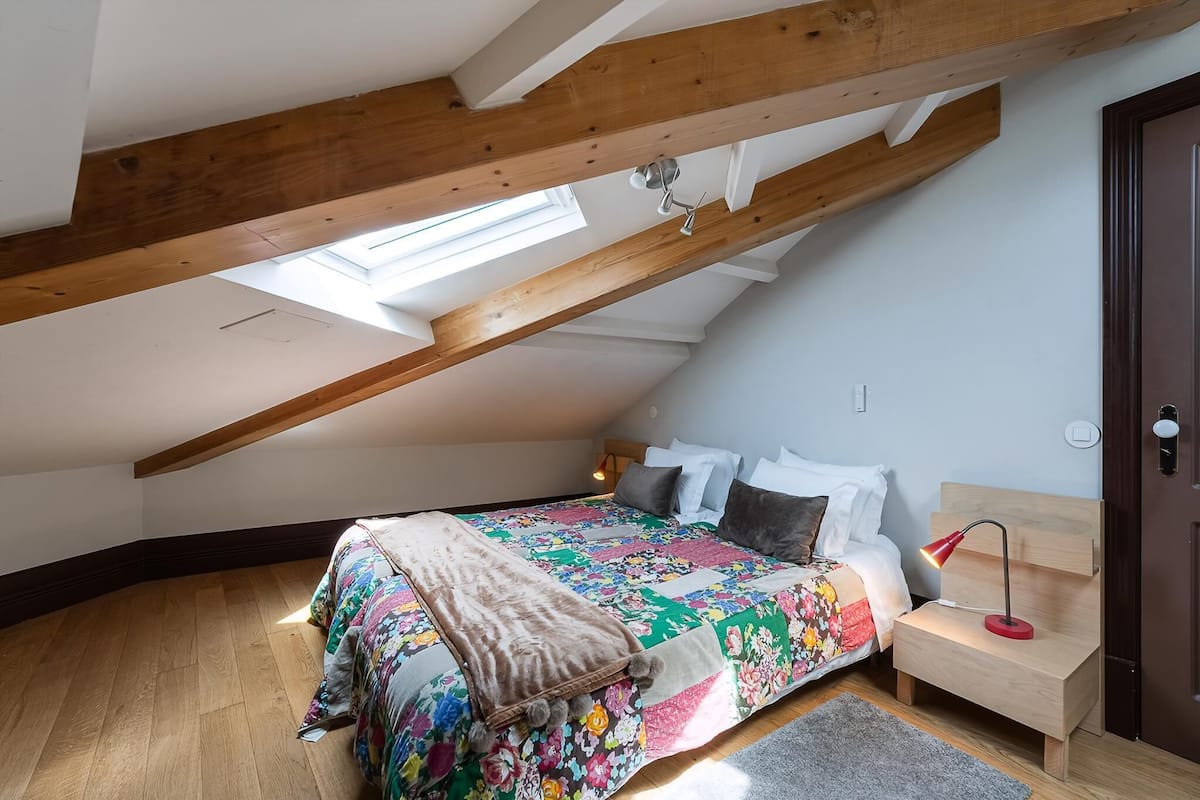 Apartment (Apartment - Attic)