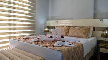 Family Quadruple Room, Balcony, Garden View