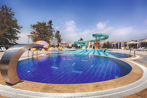3 indoor pools, seasonal outdoor pool, pool umbrellas, pool loungers