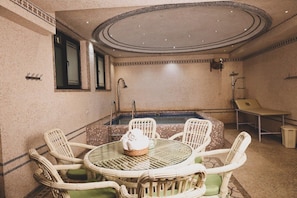 Turkish bath/hammam, deep-tissue massages, massages