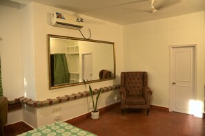 Double Room, Balcony, Courtyard View
