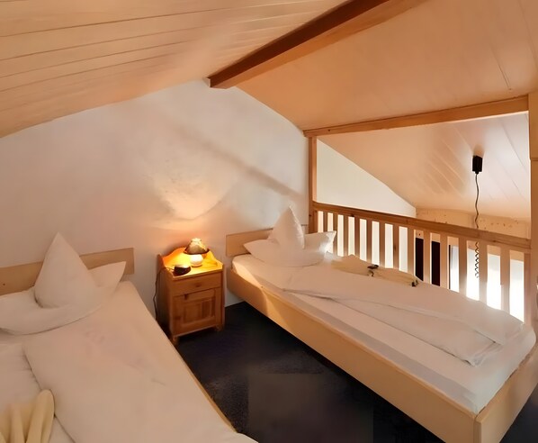 1 bedroom, WiFi, bed sheets