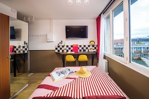 In-room safe, iron/ironing board, free WiFi