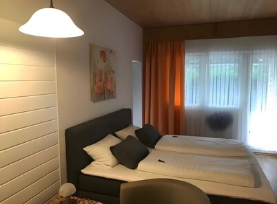 Apartment in A Hotel '6' with Mountain View, Private Terrace and Wi-Fi