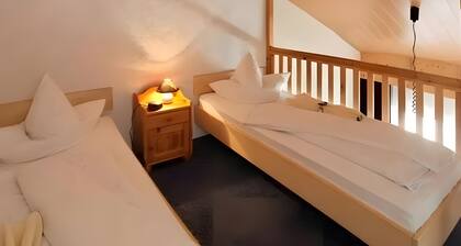 Apartment in A Hotel '6' with Mountain View, Private Terrace and Wi-Fi