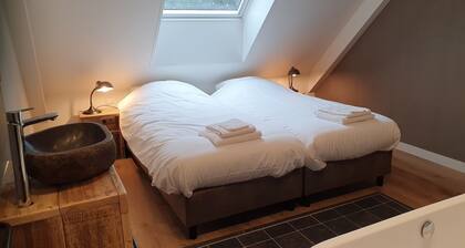 Luxurious 2-person apartment