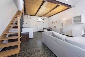 Duplex conforto, vista para a cidade | Área de estar