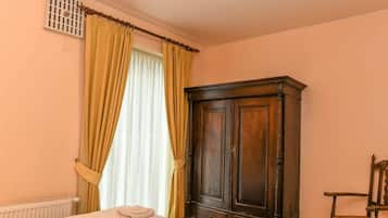 2 bedrooms, internet