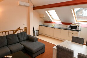 Interior - Spacious 4-person apartment. (Leidschendam)