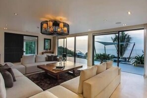 DVD player, books, stereo