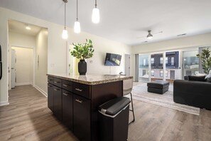Interior - Elegant 1-Bedroom Luxury Unit with Pool Access (Columbus)
