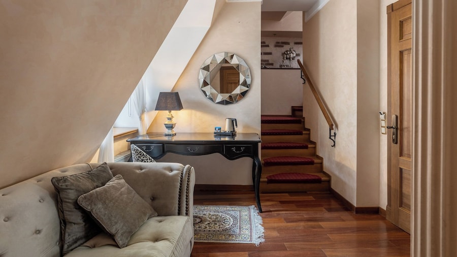 M5 self check-in Boutique Hotel