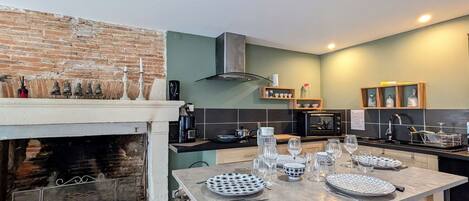 Kühlschrank, Mikrowelle