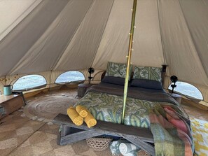 1 soveværelse, sengetøj